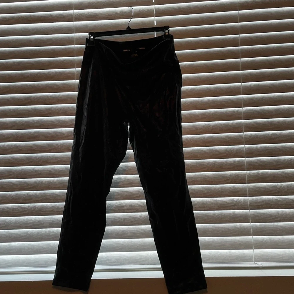 DKNY  Black Legging Sport - Picture 5 of 8